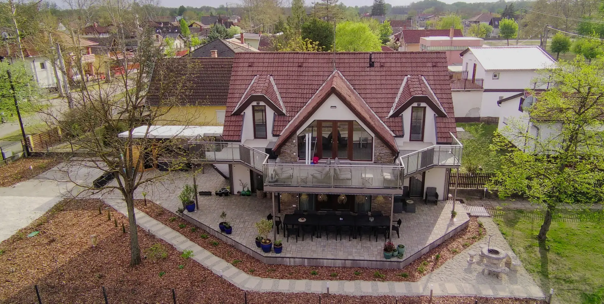 Vadvirág Villa