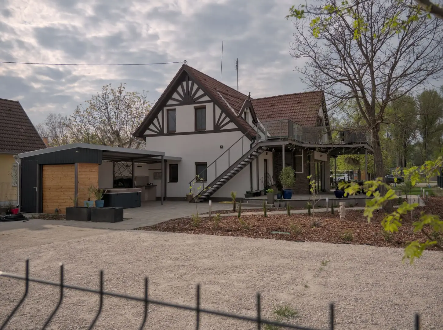 A villa kívülről
